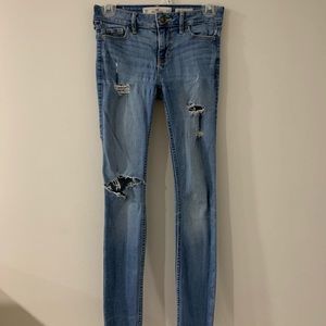 Hollister skinny distressed jeans